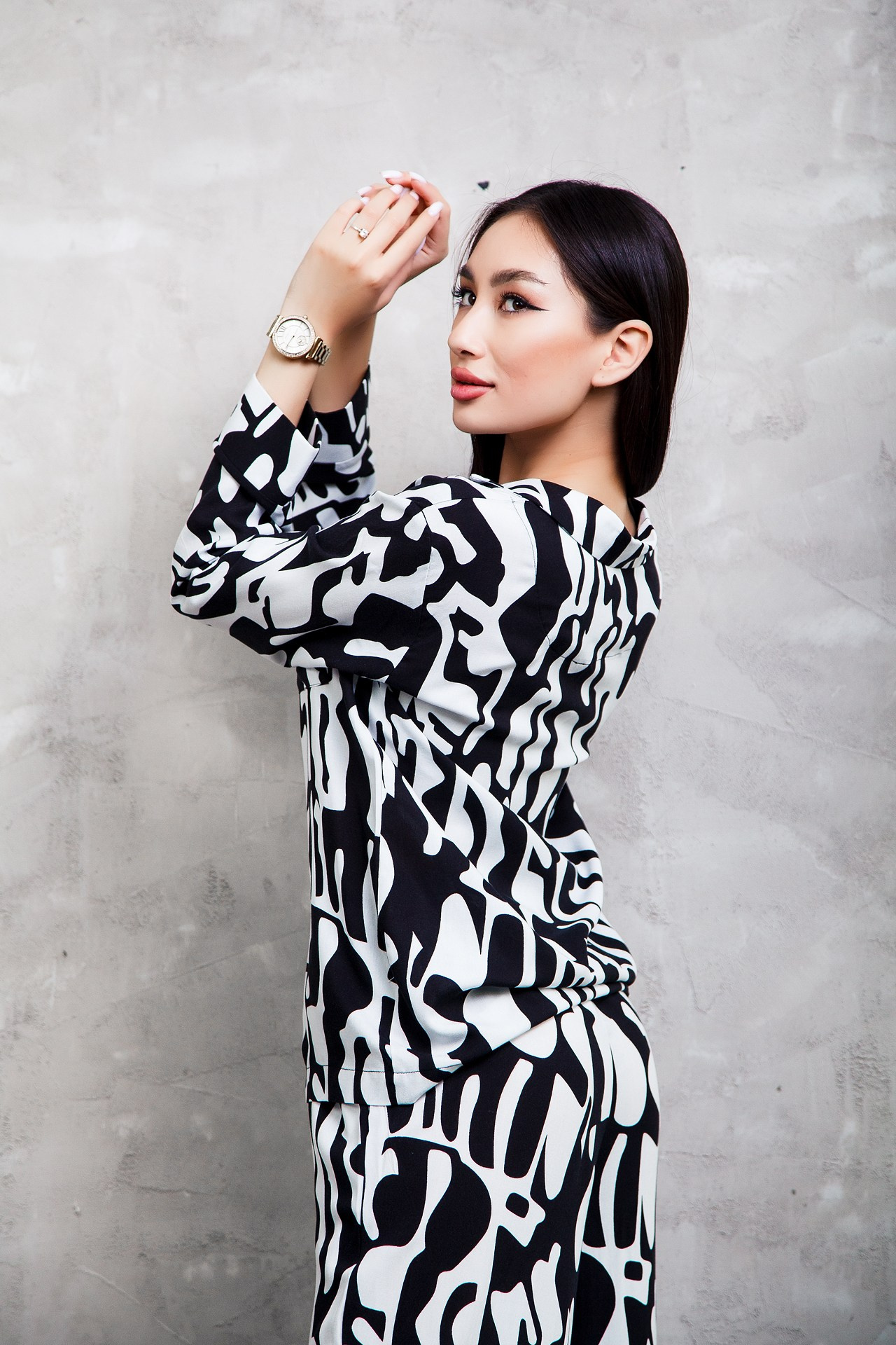 Реклама женской одежды. Натан Супервайзер по Продакшену