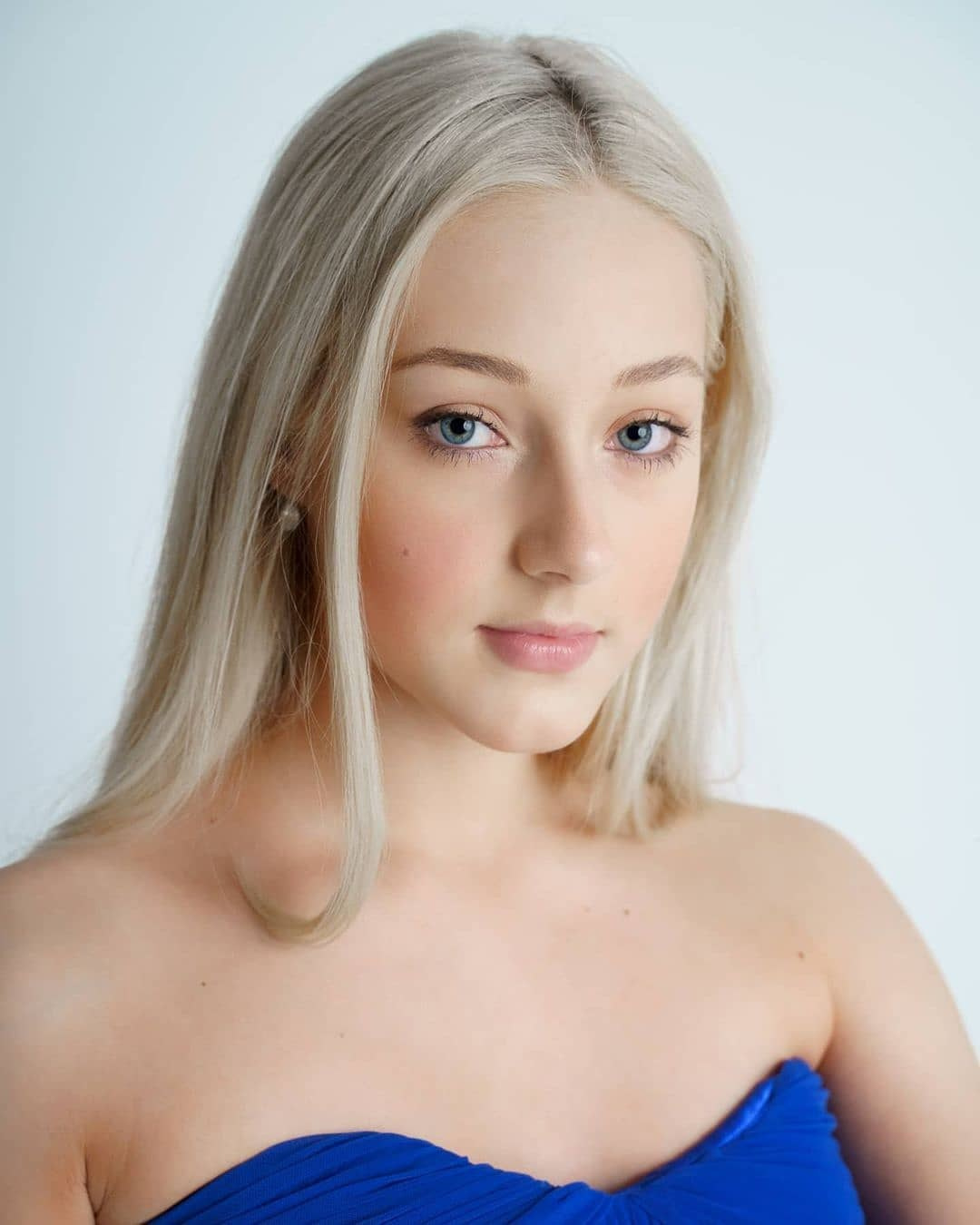 Алиса. Фотограф в Нижнем Новгороде Алексей Уковский