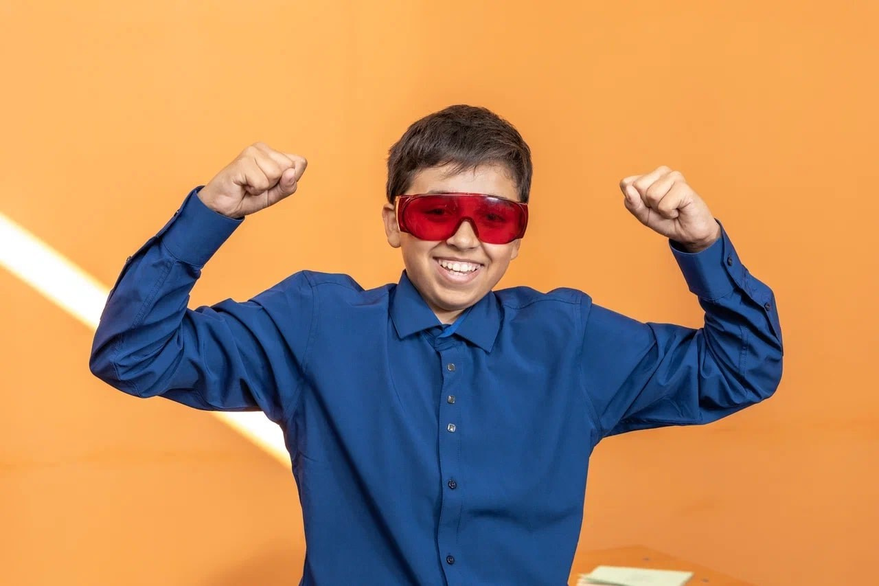 Выпускные альбомы. Akhmadeevmedia.ru