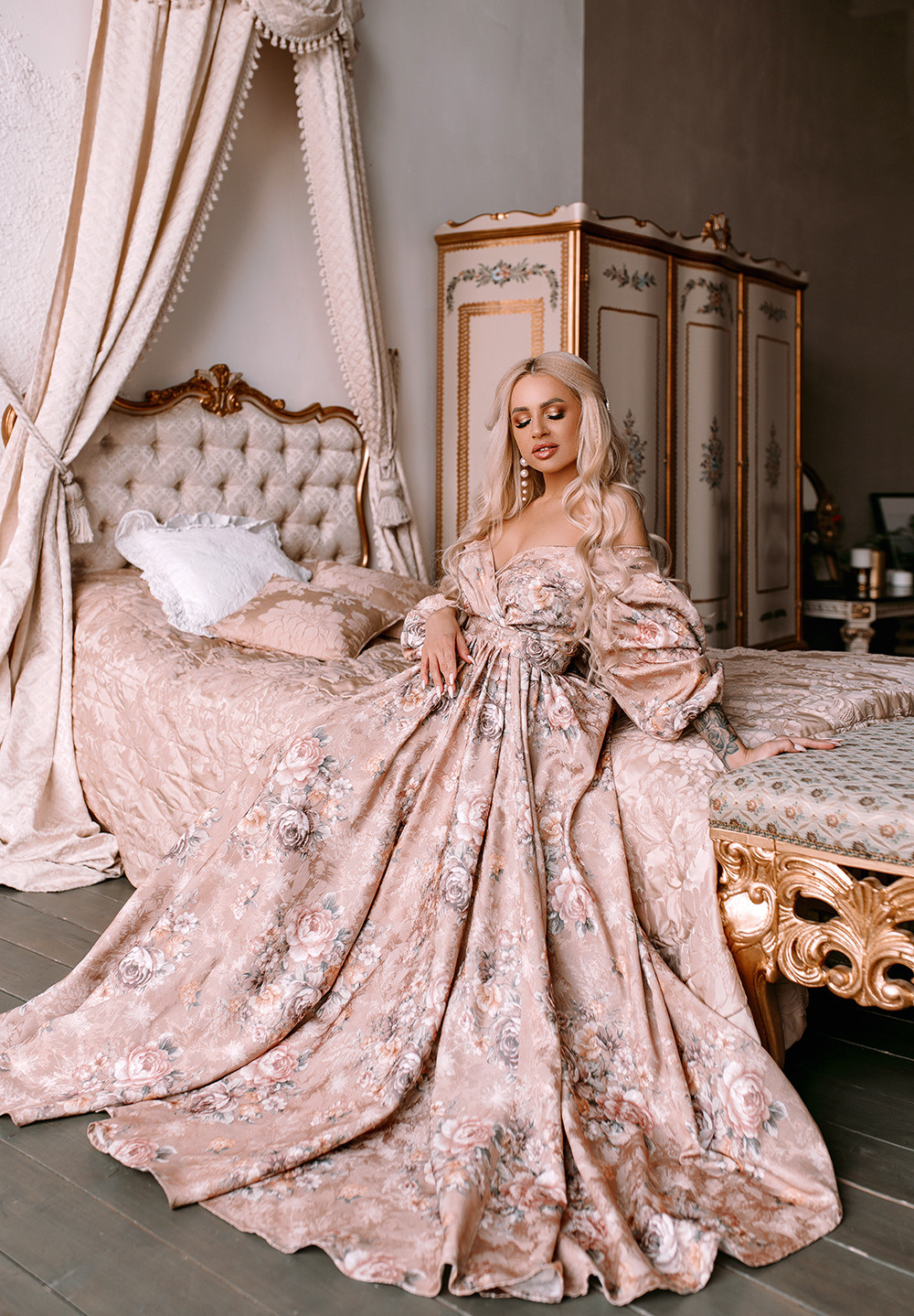 Портфолио со съемок в студиях и с фотопроектов. Женский фотограф в Москве Юлия Любченко