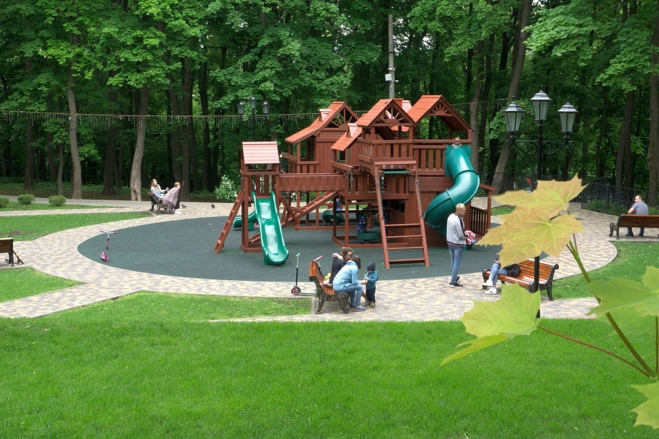 Платоновский парк города Тулы. Фотограф в Туле Крупский АнДРей. Фотостудия «КАДР71» в Туле