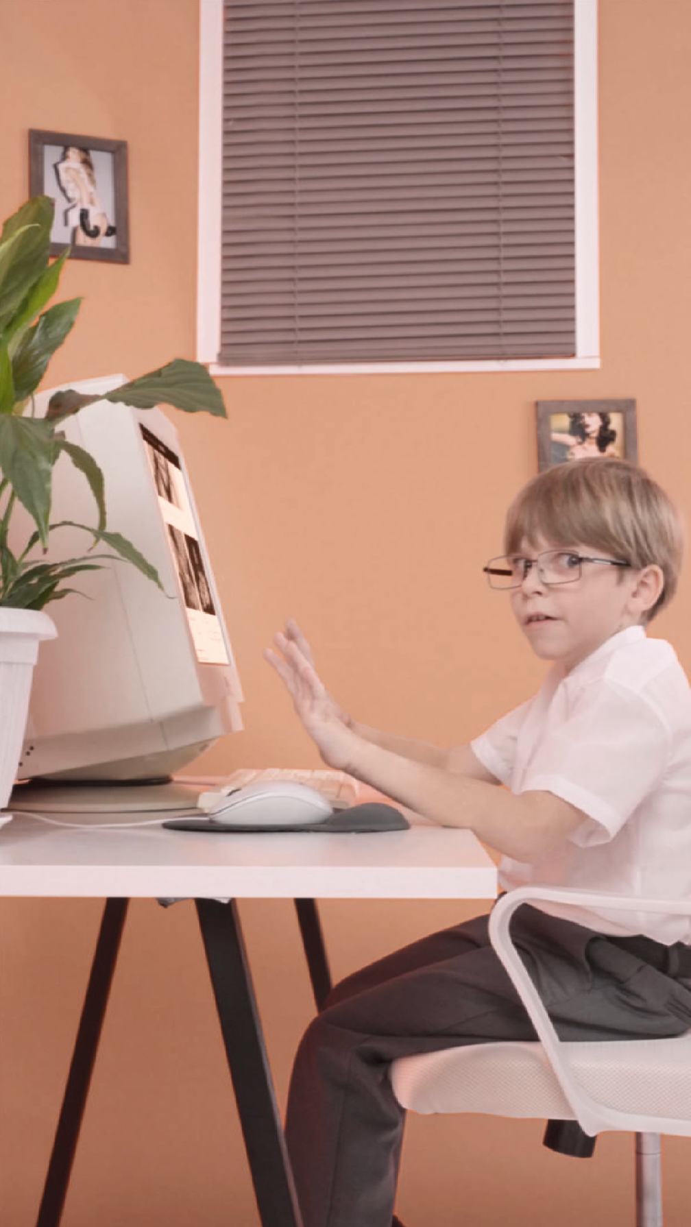 VERTICAL. Креативный продюсер и арт-директор в Санкт-Петербурге Марина Кадын