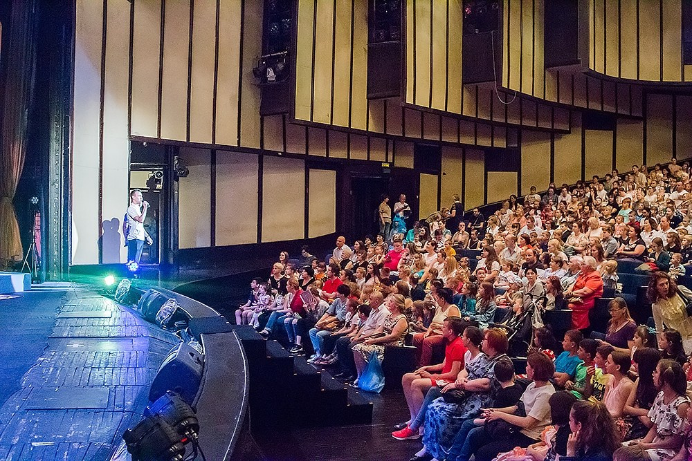Благотворительный показ ТЮЗ. Детский и семейный фотограф, фотограф мероприятий Нижний Новгород