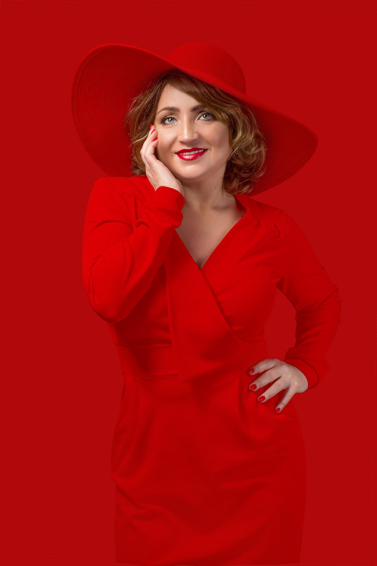 Леди в красном. Креативный фотограф Олеся Булгакова — официальный сайт