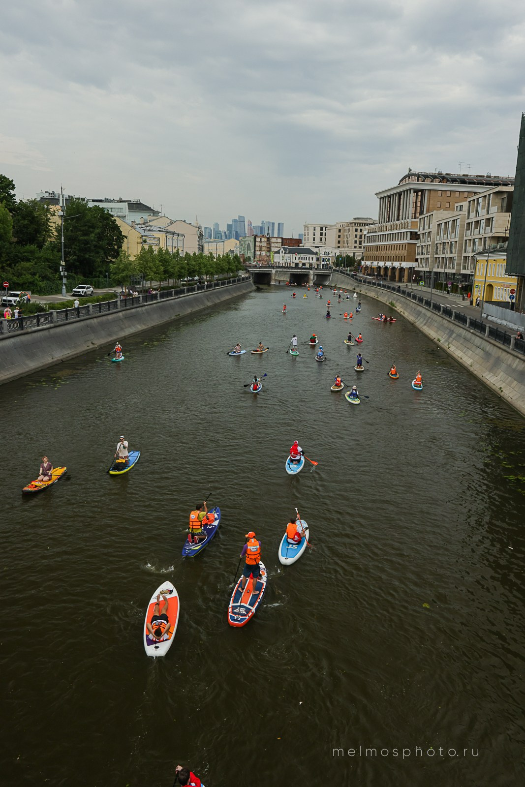 Сап-фестиваль «Вот сап, Москва!». Репортажный, архитектурный, театральный и файн-арт фотограф Лена Мельникова в Москве