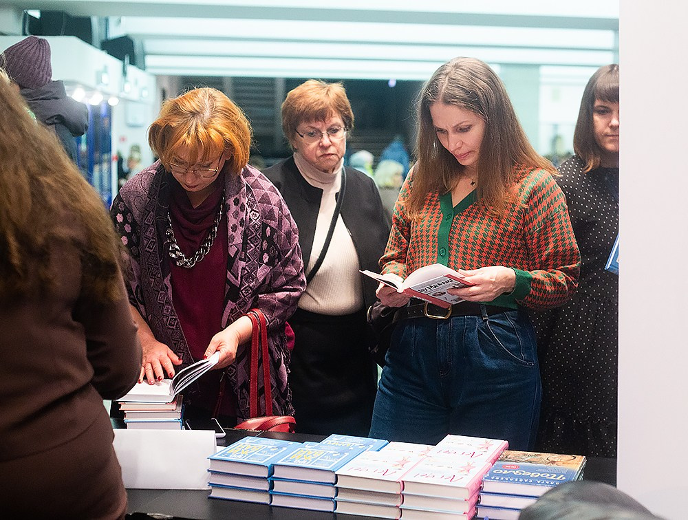 Стендап Ольги Савельевой «Всё обязательно наладится». Детский и семейный фотограф, фотограф мероприятий Нижний Новгород