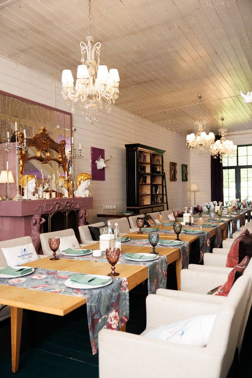 Выпускной 4 класс. Ведущий на свадьбу юбилей корпоратив в Москве и МО Светлана Винокурова