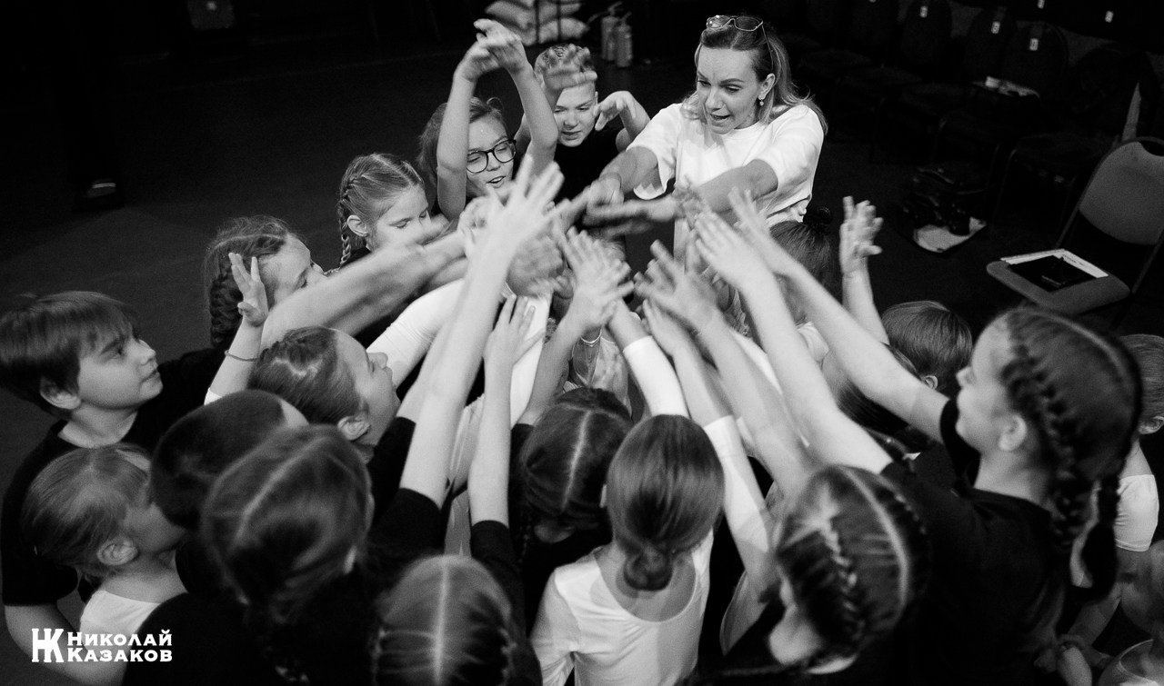 СТУДИЯ «ЧЕЛОВЕК». Николай Казаков. Профессиональный фотограф. Преподаватель фотографии