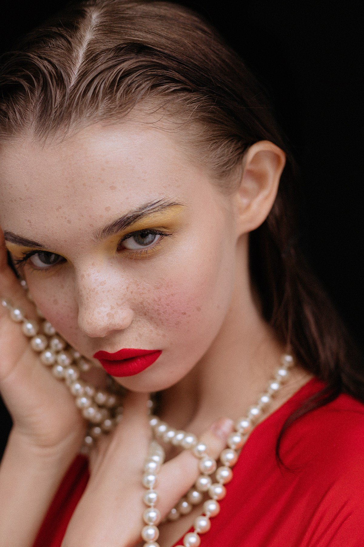 Профессиональная индивидуальная фотосессия. Сестры Карабаза. Фотографы и ретушеры в Москве и Санкт-Петербурге