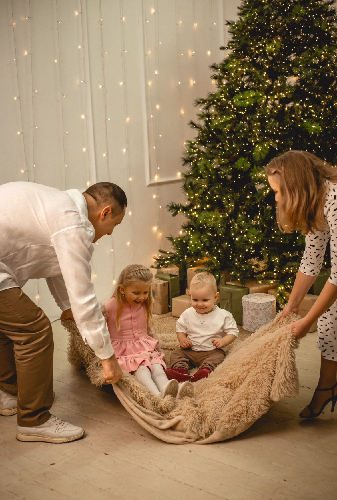 НОВОГОДНИЕ. Фотограф крещений, семейный фотограф Приходько Ксения