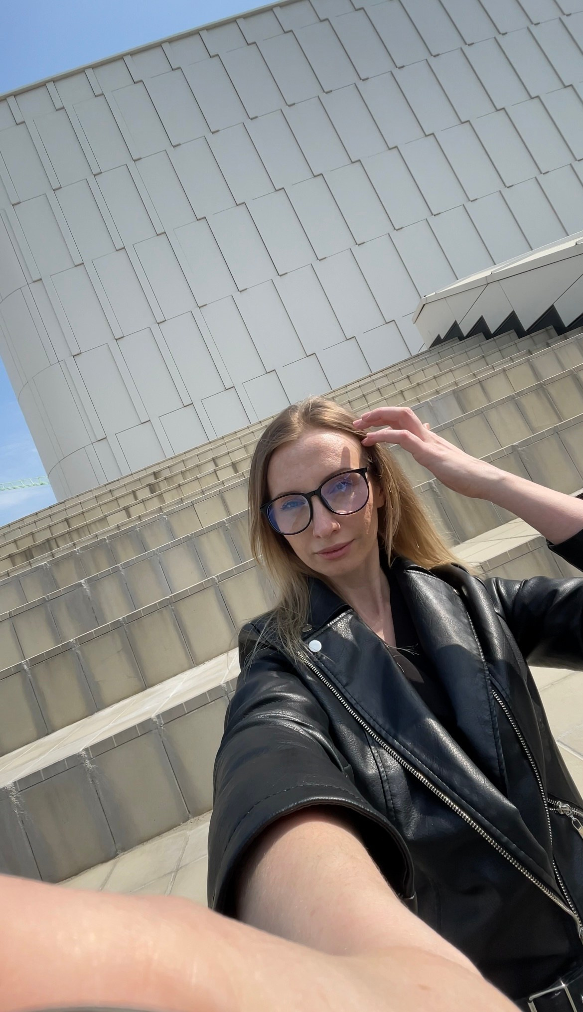 Индивидуальный Урок по фото с искуственным светом. Компания и фотошкола по созданию контента в Москве