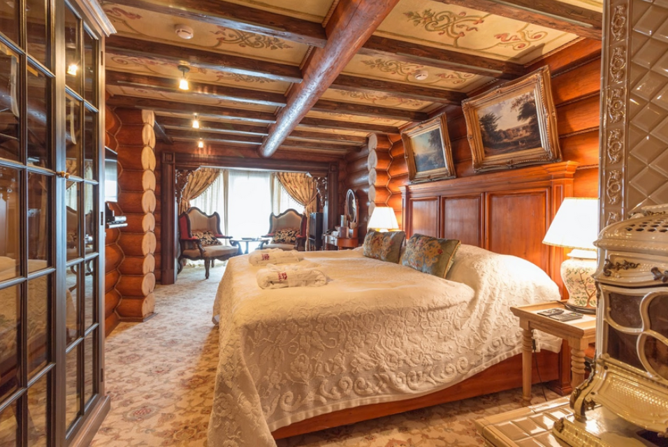 Площадка № 6-2. Свадебный организатор Москва