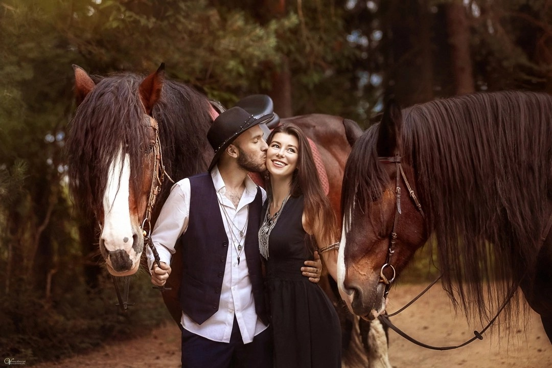 Фотосессии с лошадьми летом. Фотограф женский и мужской портрет Санкт-Петербург