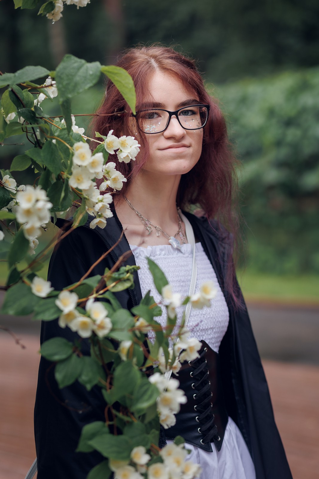 Фотосессия на выпускном в школе 11й класс. Свадебный и репортажный фотограф в Москве и Московской области