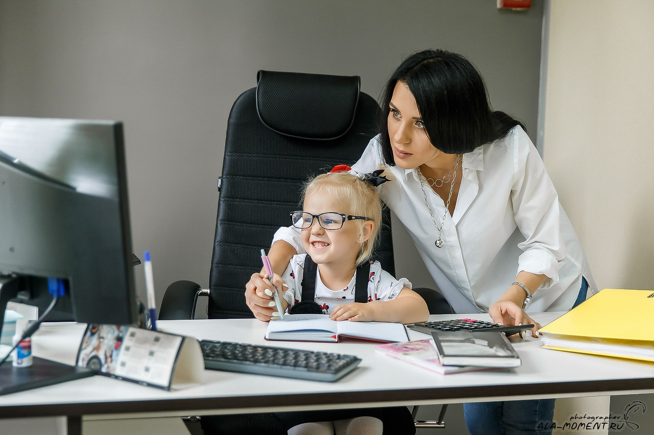 Бизнес портрет. Профессиональный фотограф в Брянске Аля Подольная. Свадебный, семейный, портретный фотограф. Выпускные альбомы. Опыт более 10 лет. АЛЯМОМЕНТ