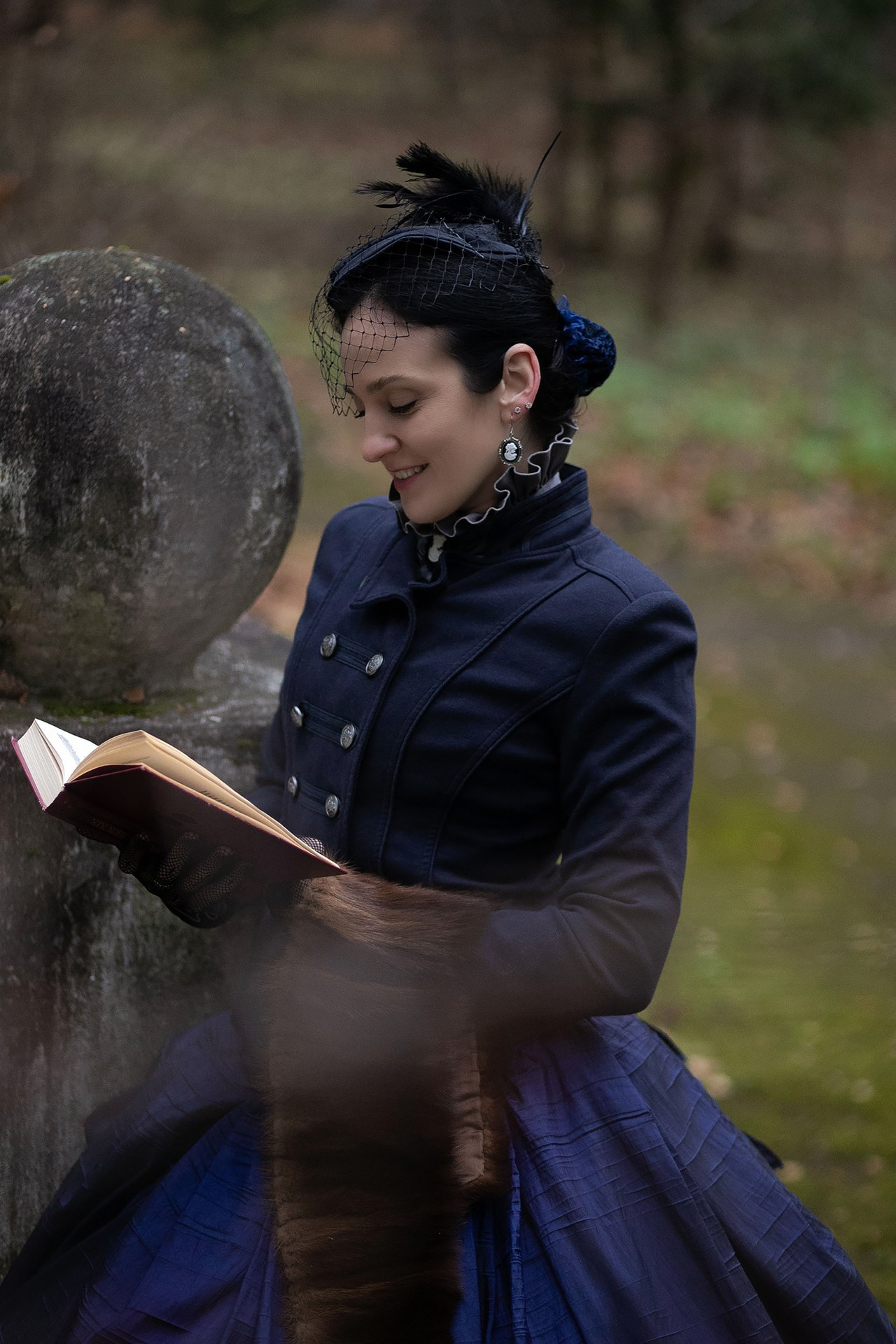 Мария. Прогулка. Художественная винтажная фотография