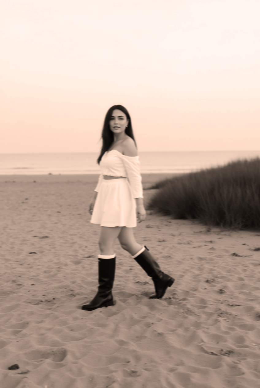 Нейро креатор Саша Кинбер: нейрофото, генерация видео, обучение