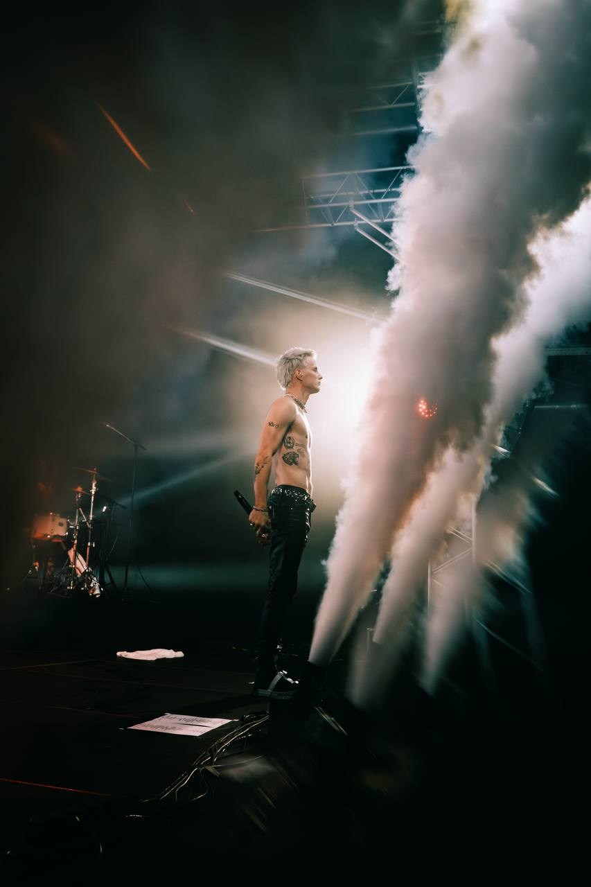 Concerti. Fotografo a Mosca con un’atmosfera notturna di foto