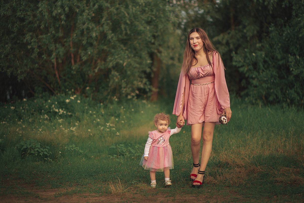 Сергей и Алёна. Нас уже четверо. Семейный, детский, свадебный фотограф по всей РБ Валера Михневич