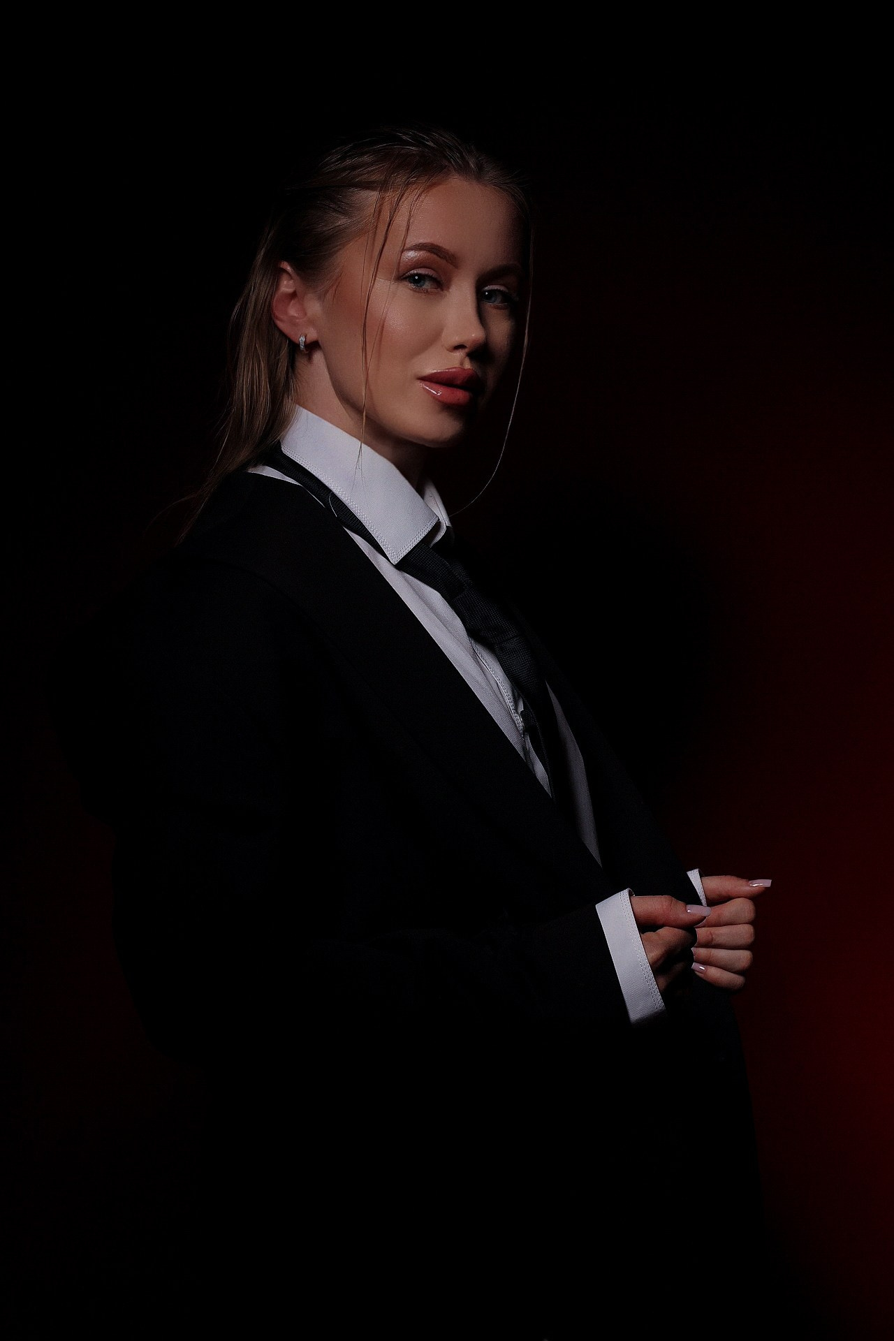 Съёмка с искусственным светом. Фотограф Иванова Елена в Иркутске