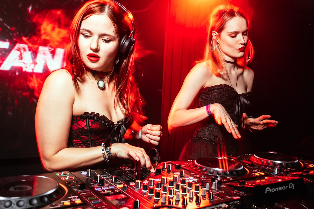 Вечеринка «DRUM&BASS» в Клубе «16 Тонн». Фотограф Москва