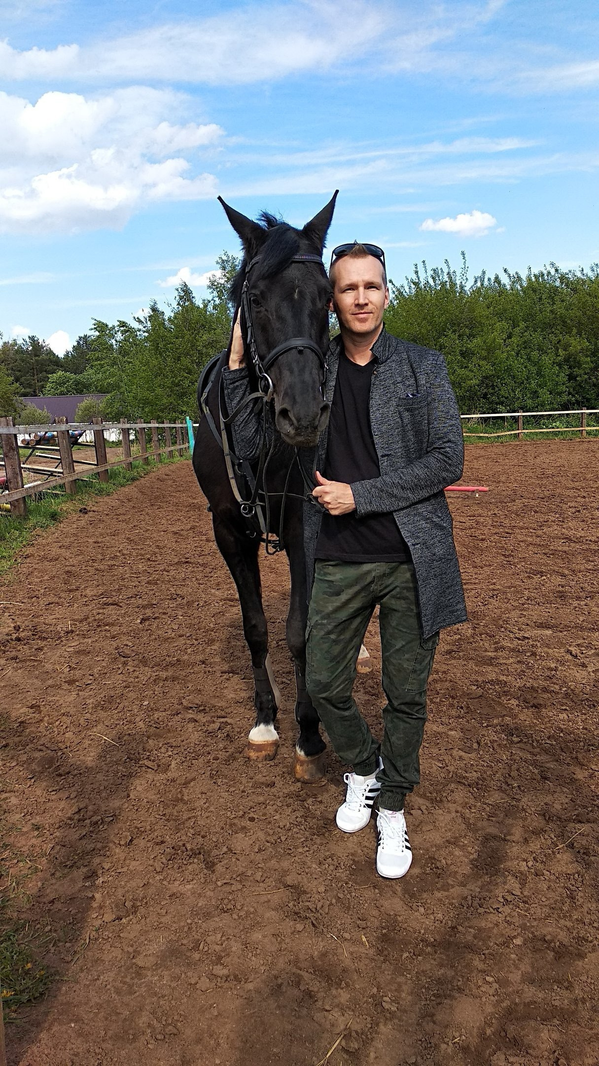 Контакты фотографа. Фотограф Ижевск Филипп Усков