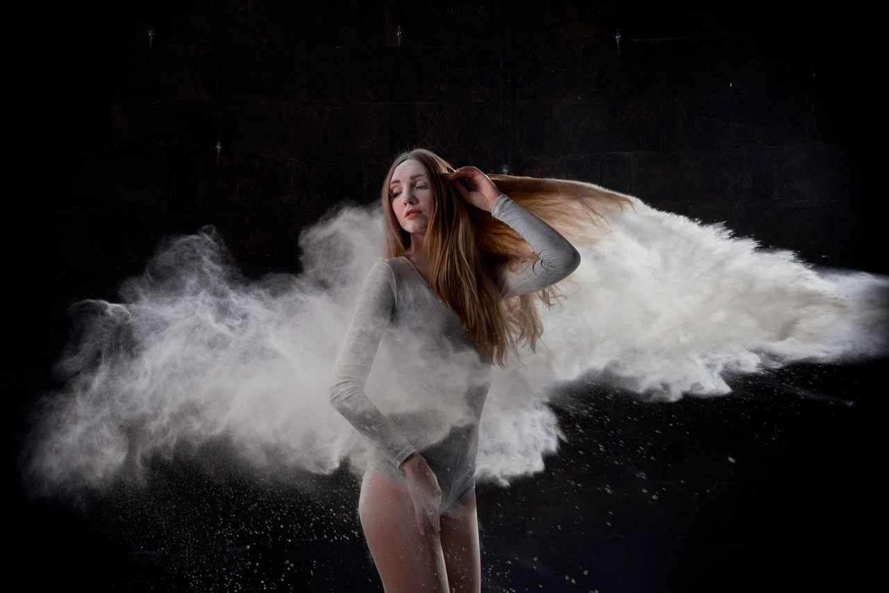 Съёмка с мукой 2. Женский фотограф Крещение Венчание Москва Брянск