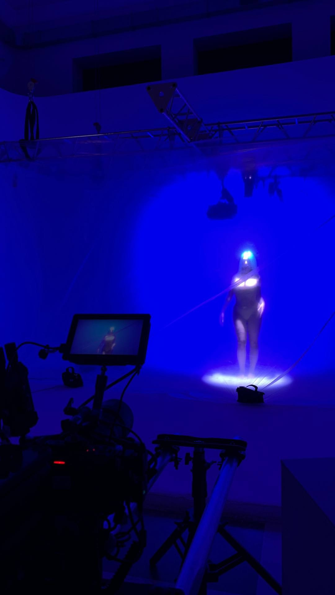 BACKSTAGE GALLERY. «MAK FLAME»