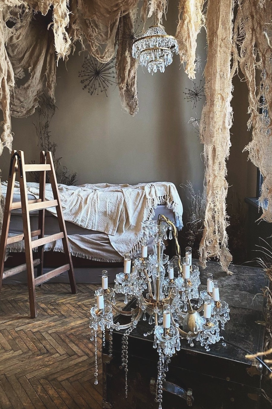 Лучшие фотостудии Москвы для съемки одежды и других товаров