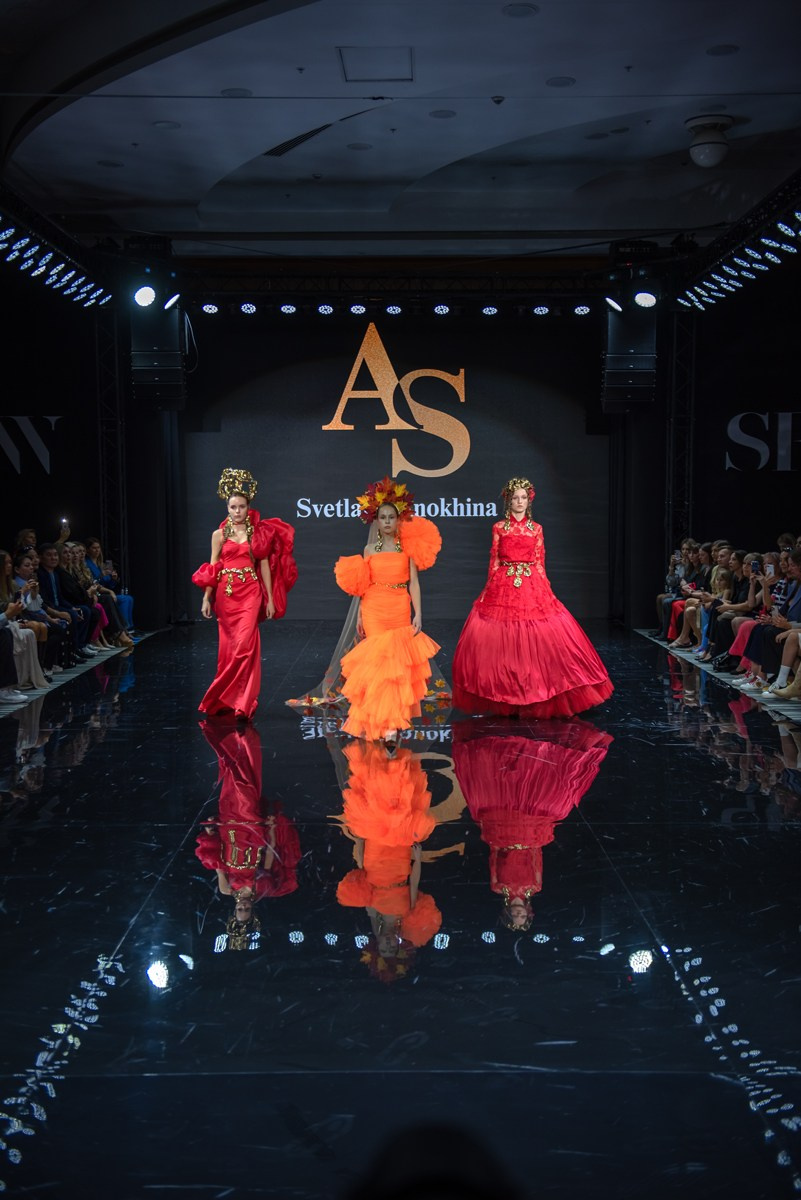 SochiFashionWeek2024 дизайнер Анохина Светлана. Семейный и коммерческий фотограф в Сочи Александр Бодунов