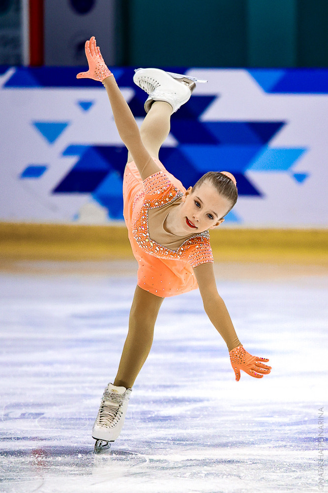 КСЕНИЯ КИРЬЯНОВА