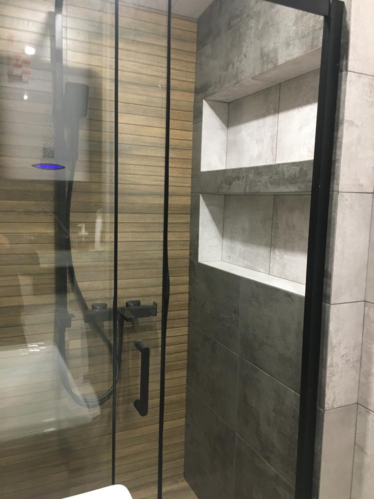 Ванная комната (с. Лесные Моркваши ул. Береговая д. 11). Ремонт санузла, туалета, ванной под ключ в Казани. Укладка плитки