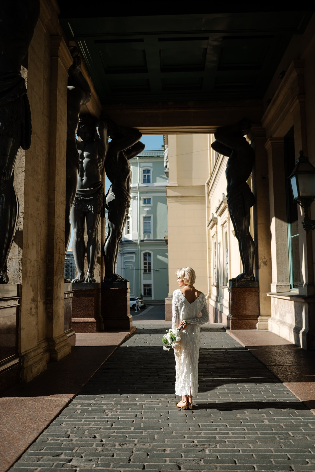 Прогулка у Атланов. Свадебный и сеейный фотограф в Санкт-Петербурге Елена Худякова