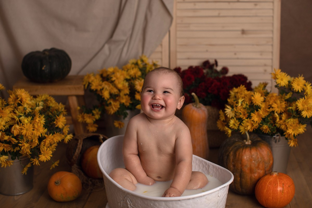 Съемка Первый тортик. Фотограф новорожденных
