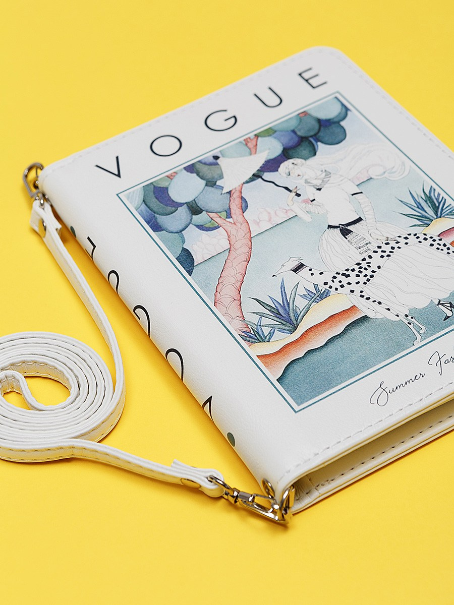 Сумка-клатч. Контент фотограф, съемка для маркетплейсов, фуд съемка и репортажи в Новосибирске Ралия Галеева