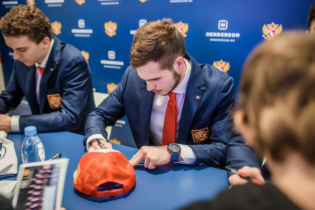 Автограф сессия игроков сборной России по хоккею. Фотограф Саид Дакаев г. Краснодар