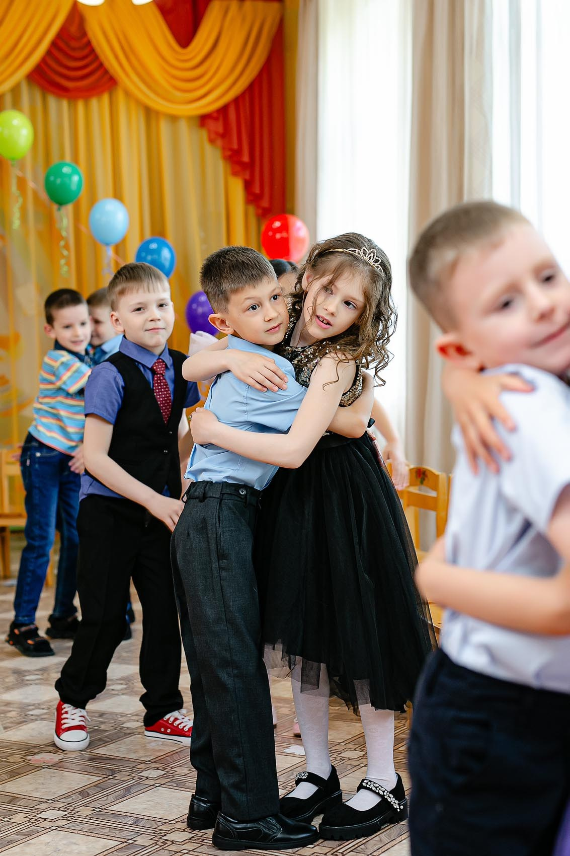 29.5.25 Выпускной в Саду. Владивосток семейный фотограф Александр Степанов