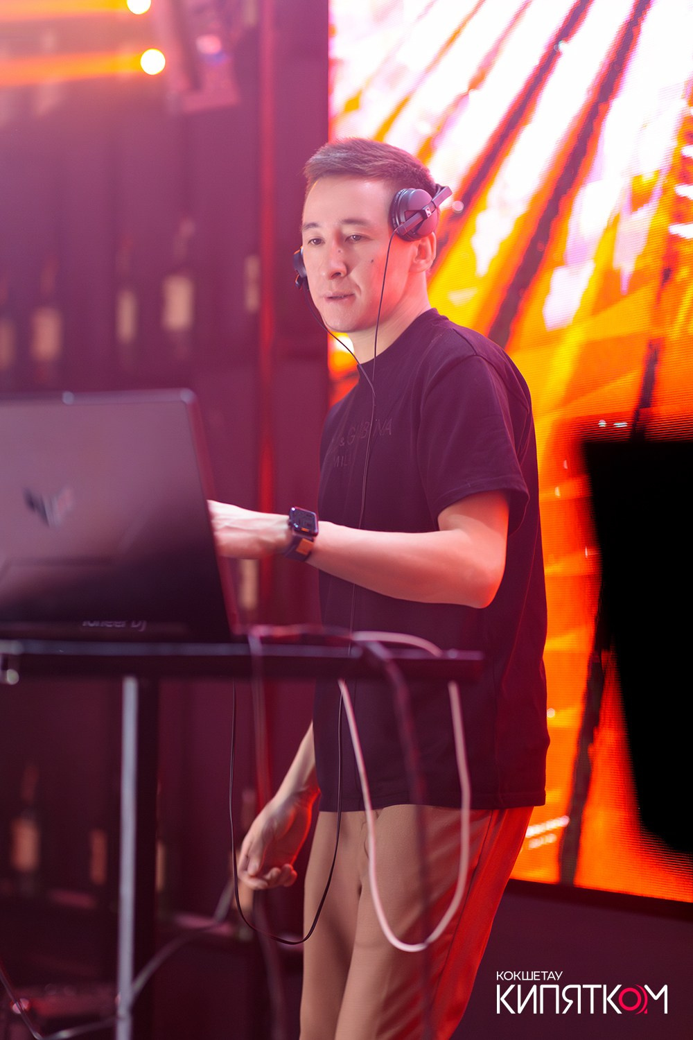 NE BRUKLIN. КИПЯТКОМ КОКШЕТАУ