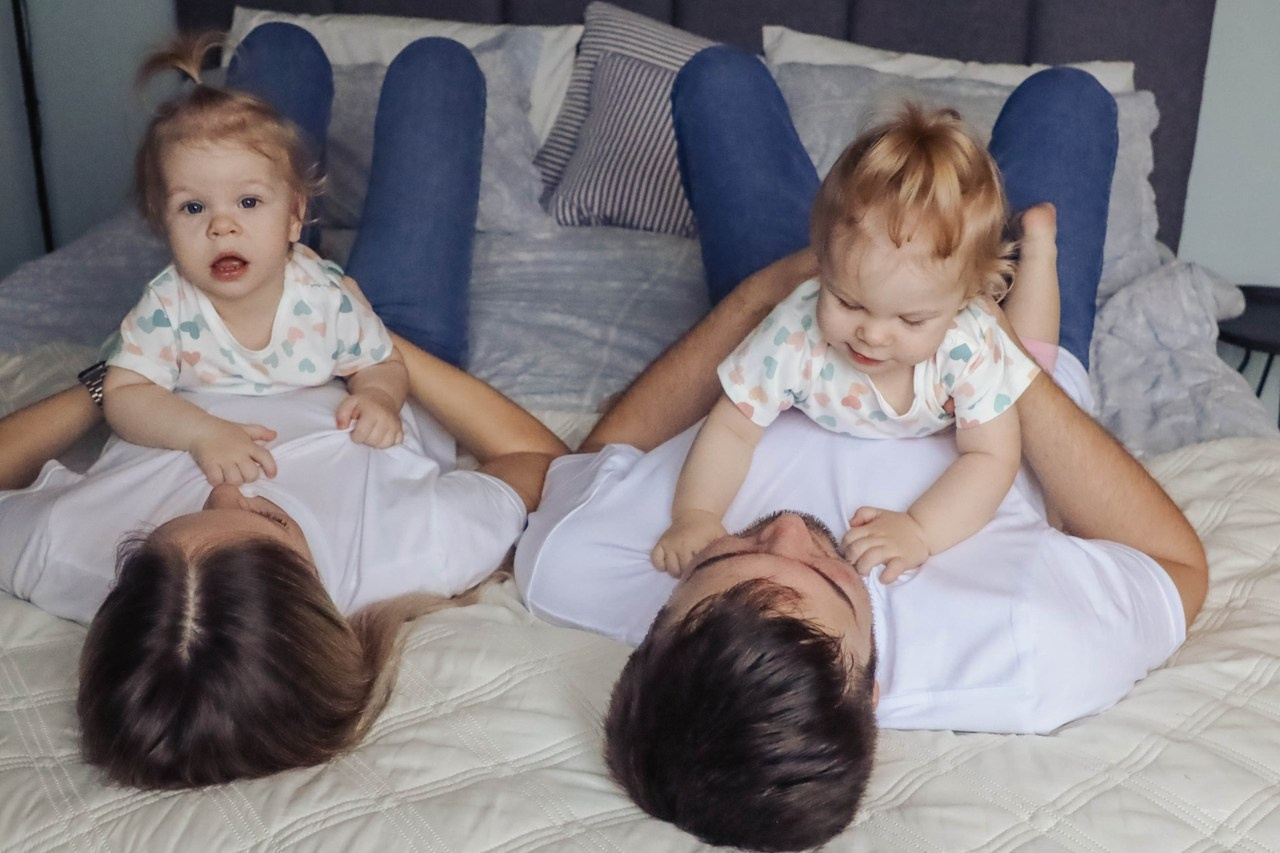 Happy family of a little girl. Семейный, детский, свадебный фотограф в Москве, Люберцах