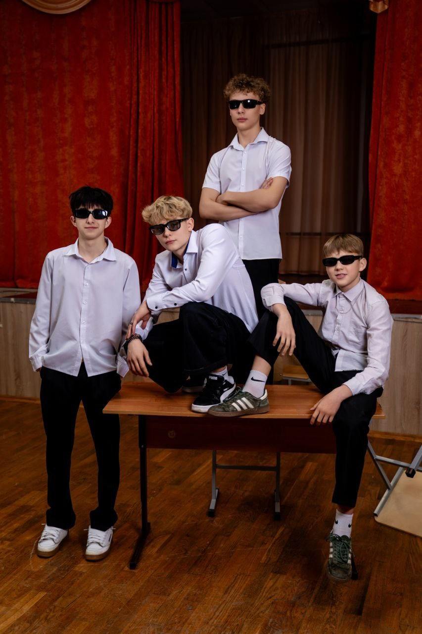 9 класс. Портретный фотограф в Москве Илья Корненков