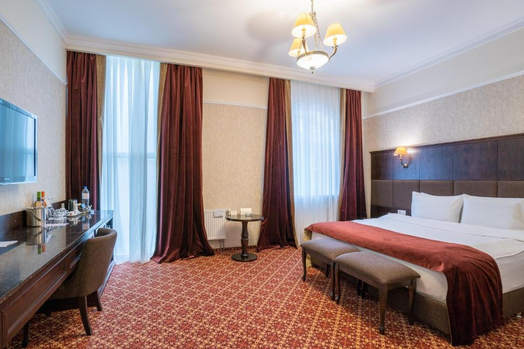 Отель «Атташе». Свадебный фотограф в Ростове Александра Груздева