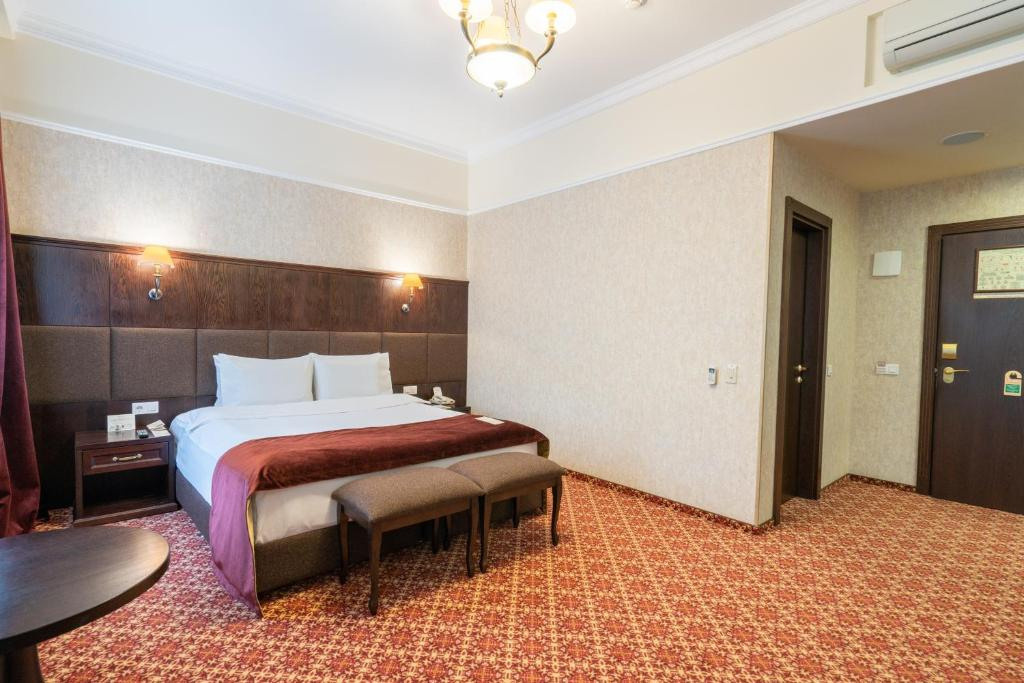 Отель «Атташе». Свадебный фотограф в Ростове Александра Груздева