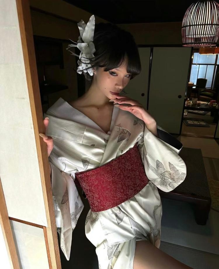 Художественная и предметная фотография