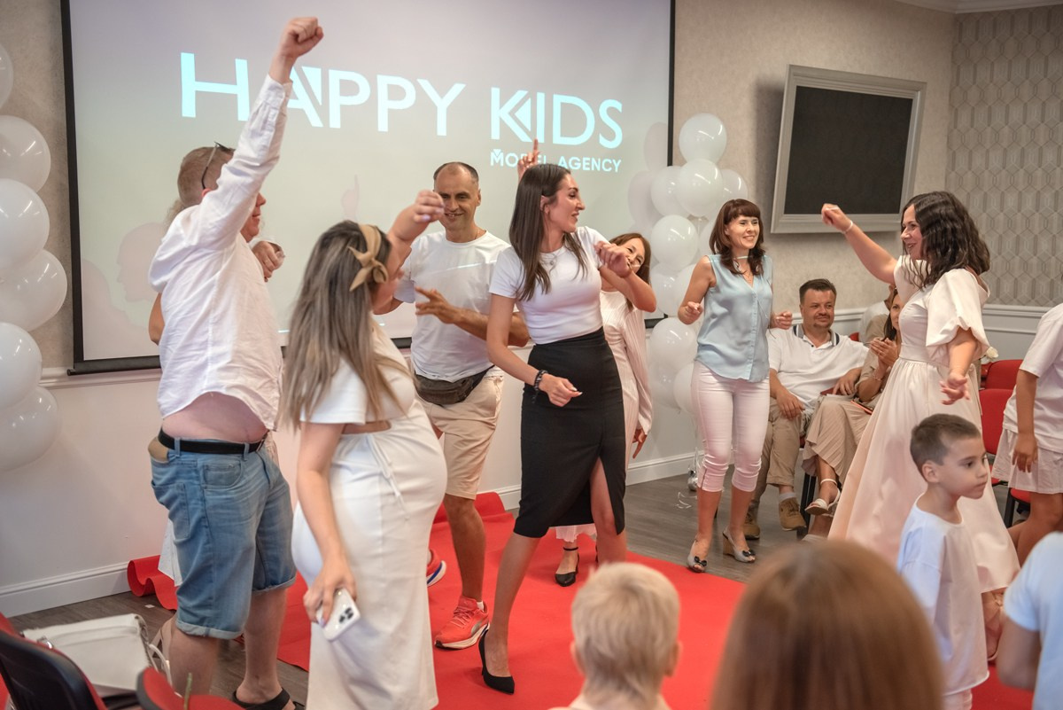 Выпускной HAPPYkids 2023. Семейный и коммерческий фотограф в Сочи Александр Бодунов