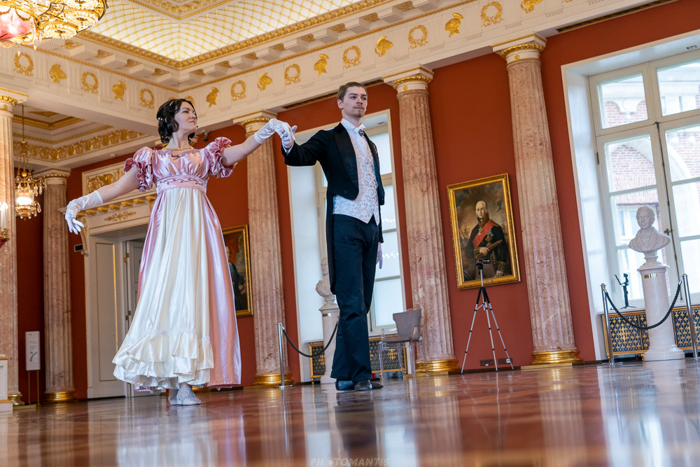 Танцы. Photomantis