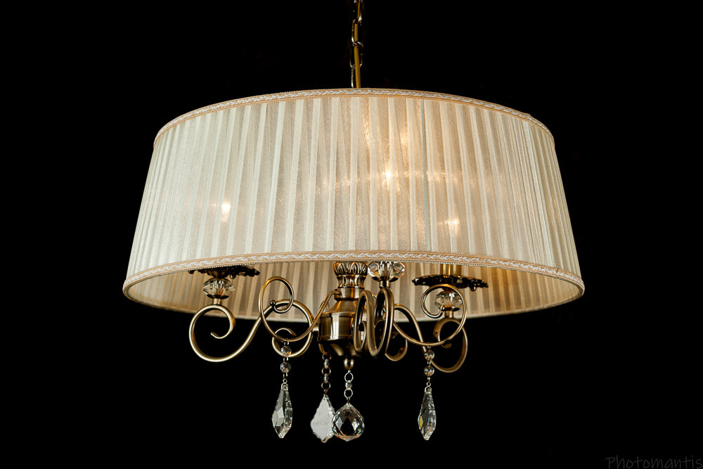 Люстры и лампы. Photomantis