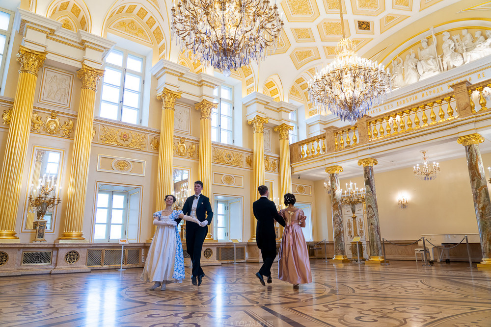 Танцы. Photomantis