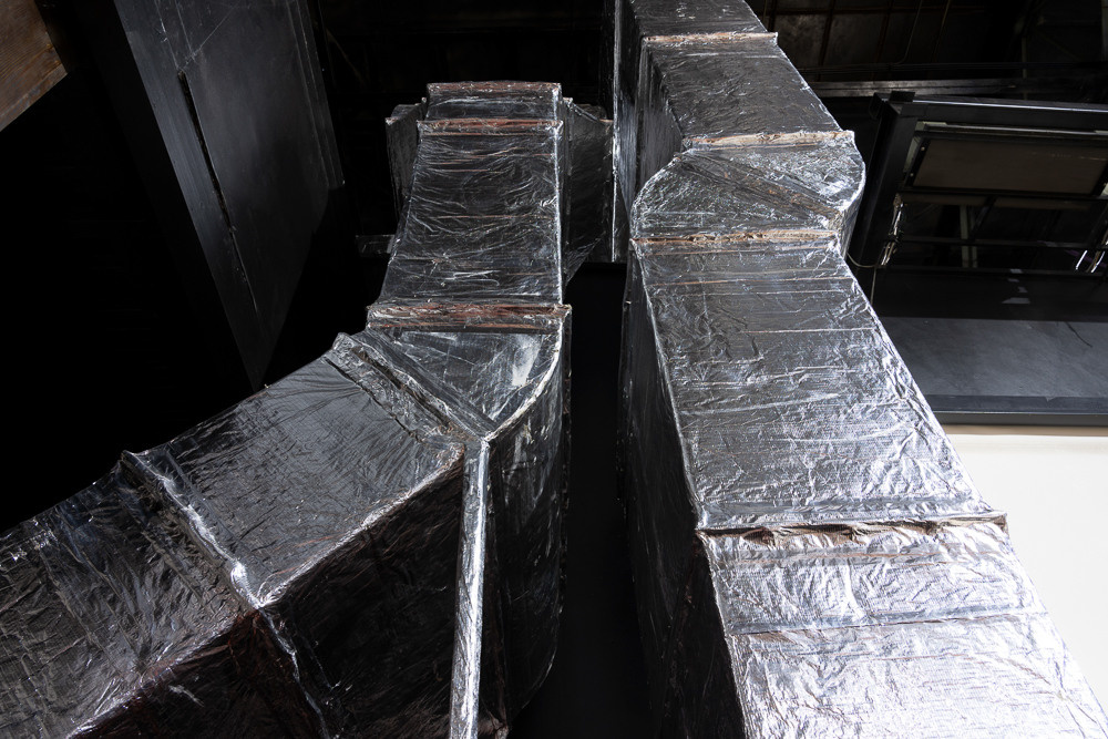 Промышленное помещение. Photomantis