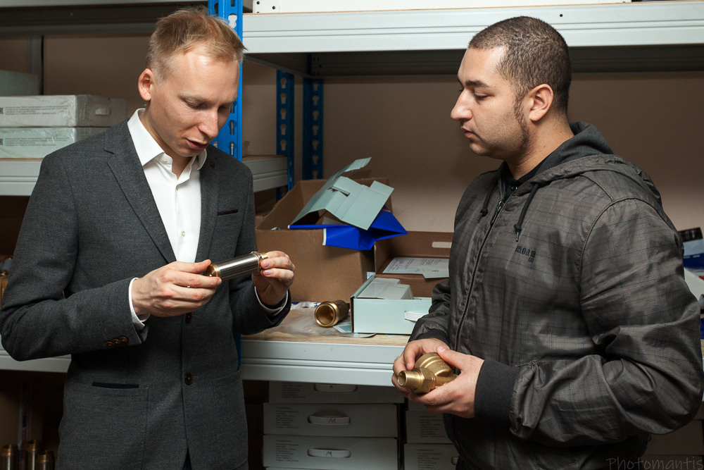 Деловой стиль. Photomantis