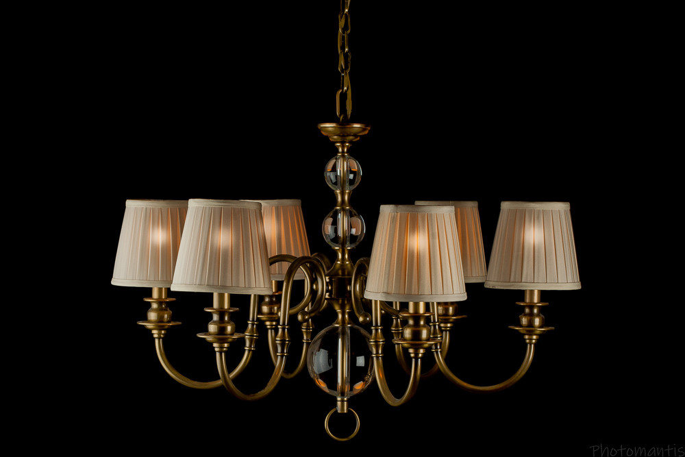 Люстры и лампы. Photomantis